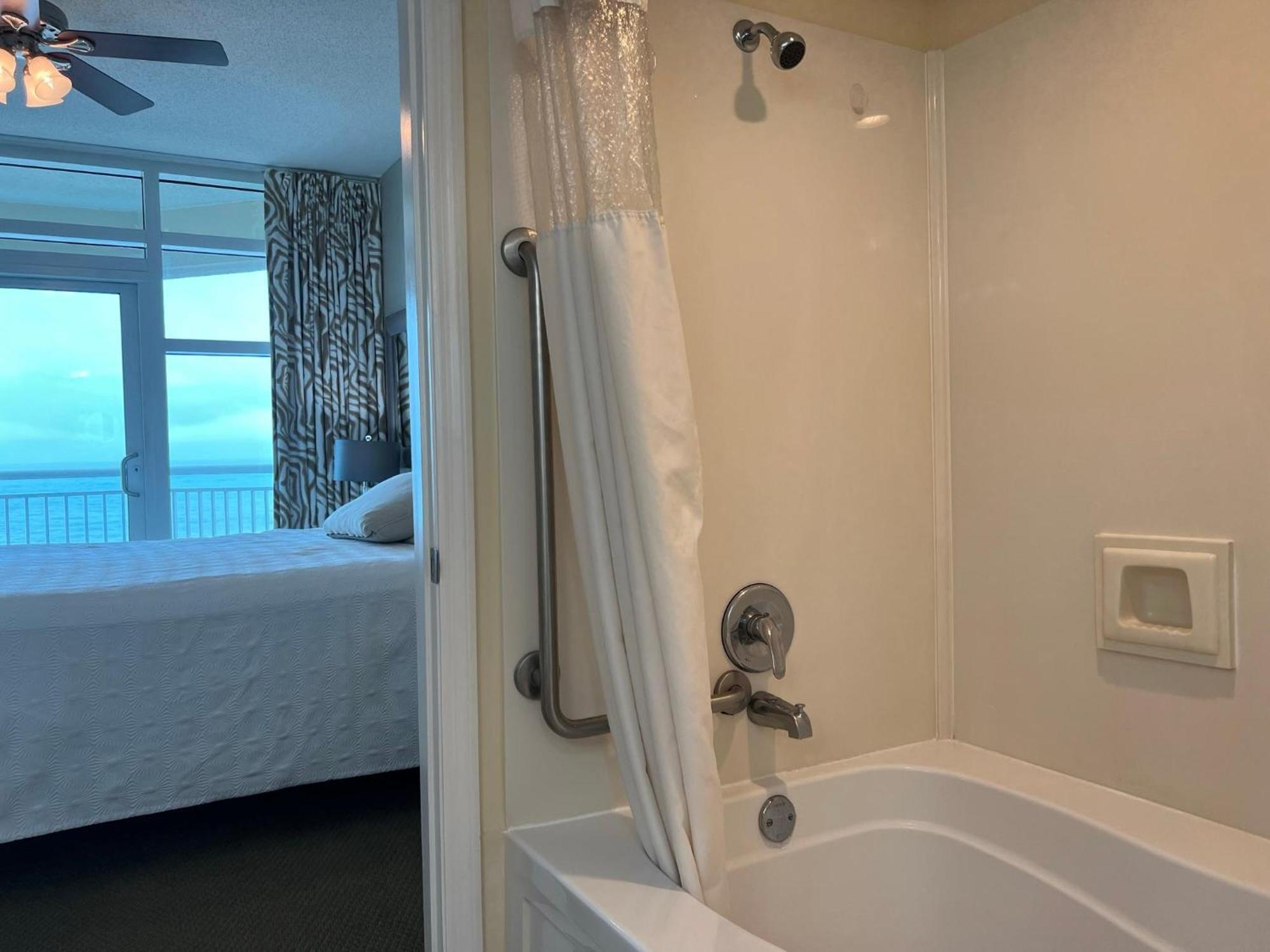 2501 S Ocean Blvd, 0811 - Ocean Front Sleeps 6 Villa Myrtle Beach Kültér fotó